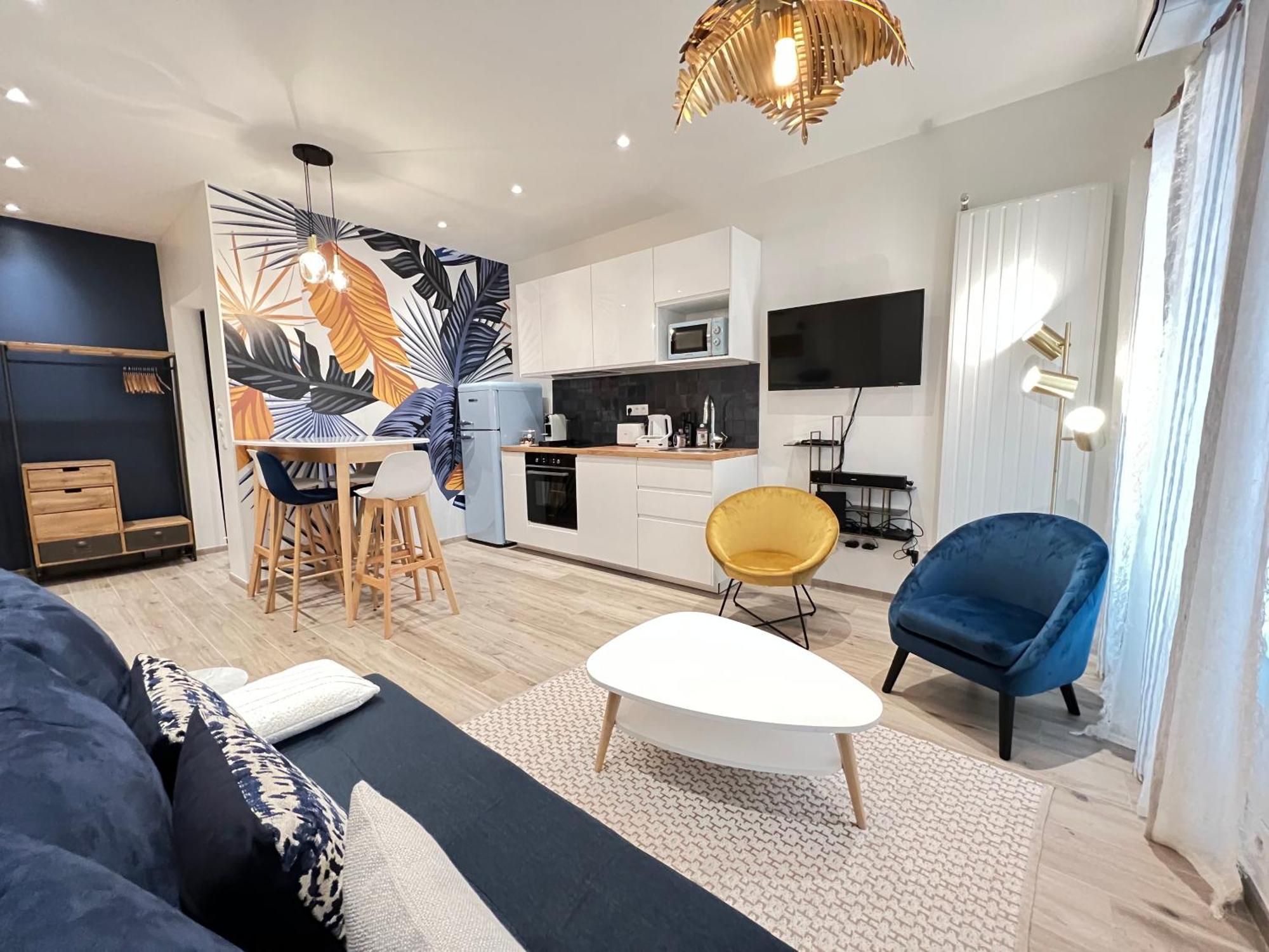 The Palm - Comfort And Air Conditioning In The 9th Apartment *